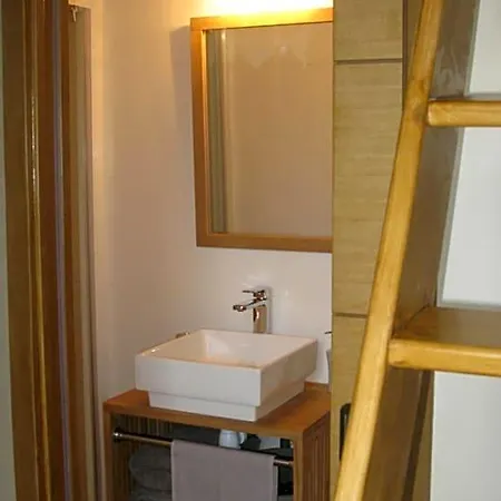 Bed & Breakfast Direct Piscine 3*