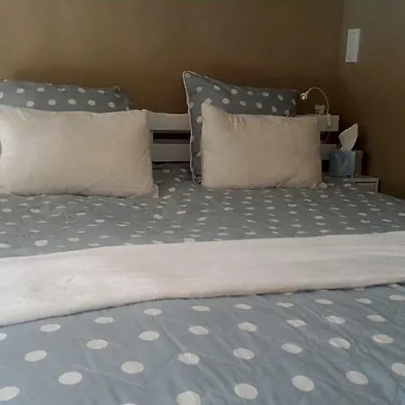 Direct Piscine Bed & Breakfast 3*
